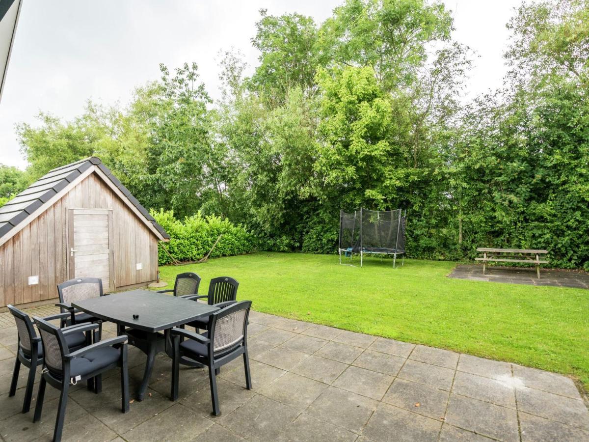 Comfortably Vacation Home At Slotermeer Lake Balk Bagian luar foto